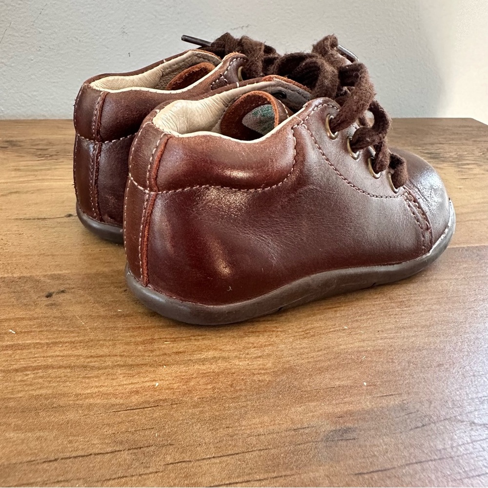 Stride Rite Brown leather boots for Everyday Comfort - Picture 2 of 7
